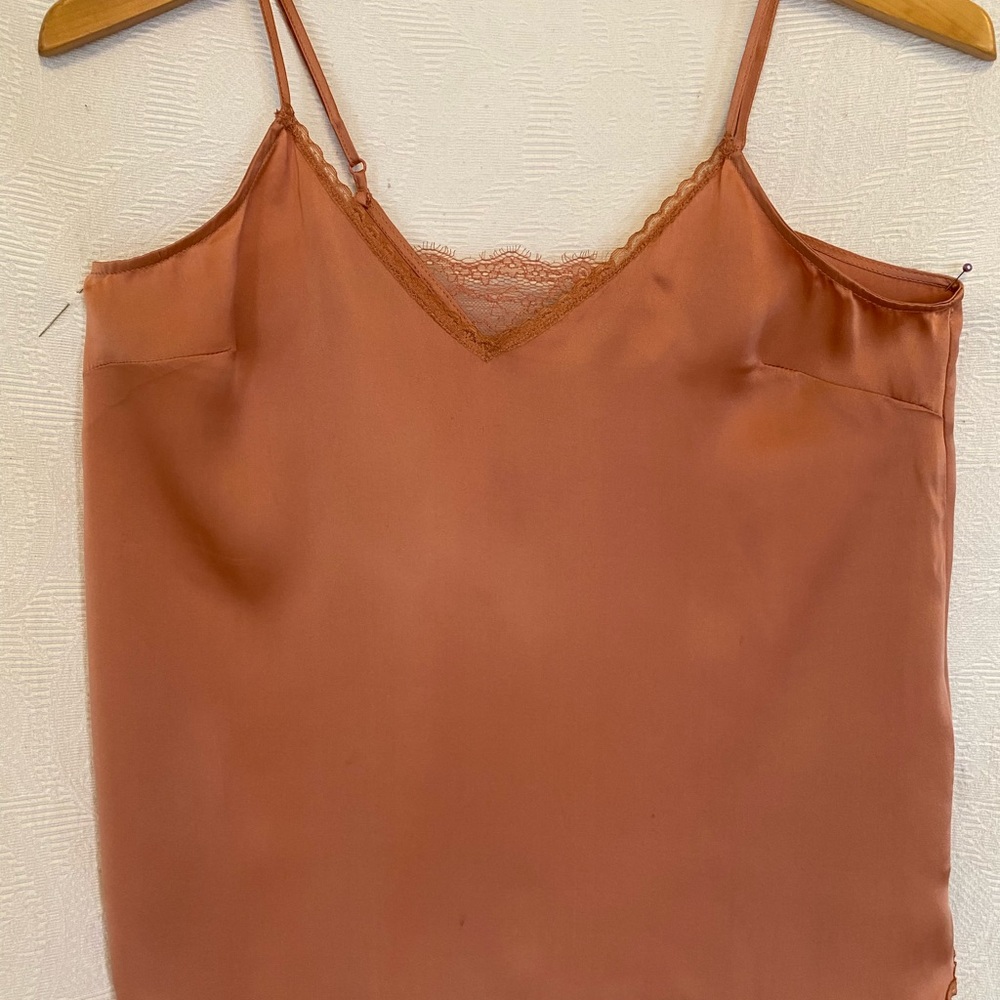 Eloise pure silk charmeuse xs salmon colour